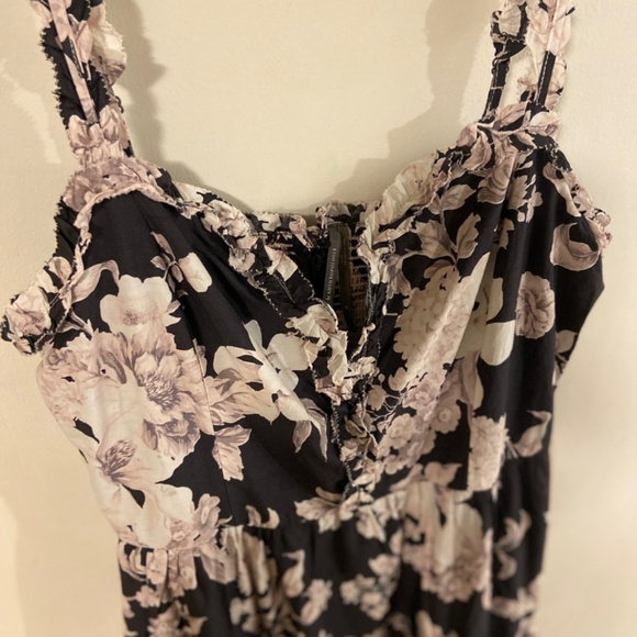 Sleeveless Sweetheart A-Line Midi Dress - Picture 10 of 14